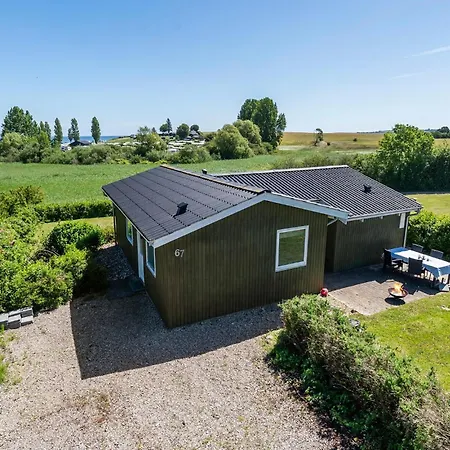 בית נופש Stunning In With Sauna *